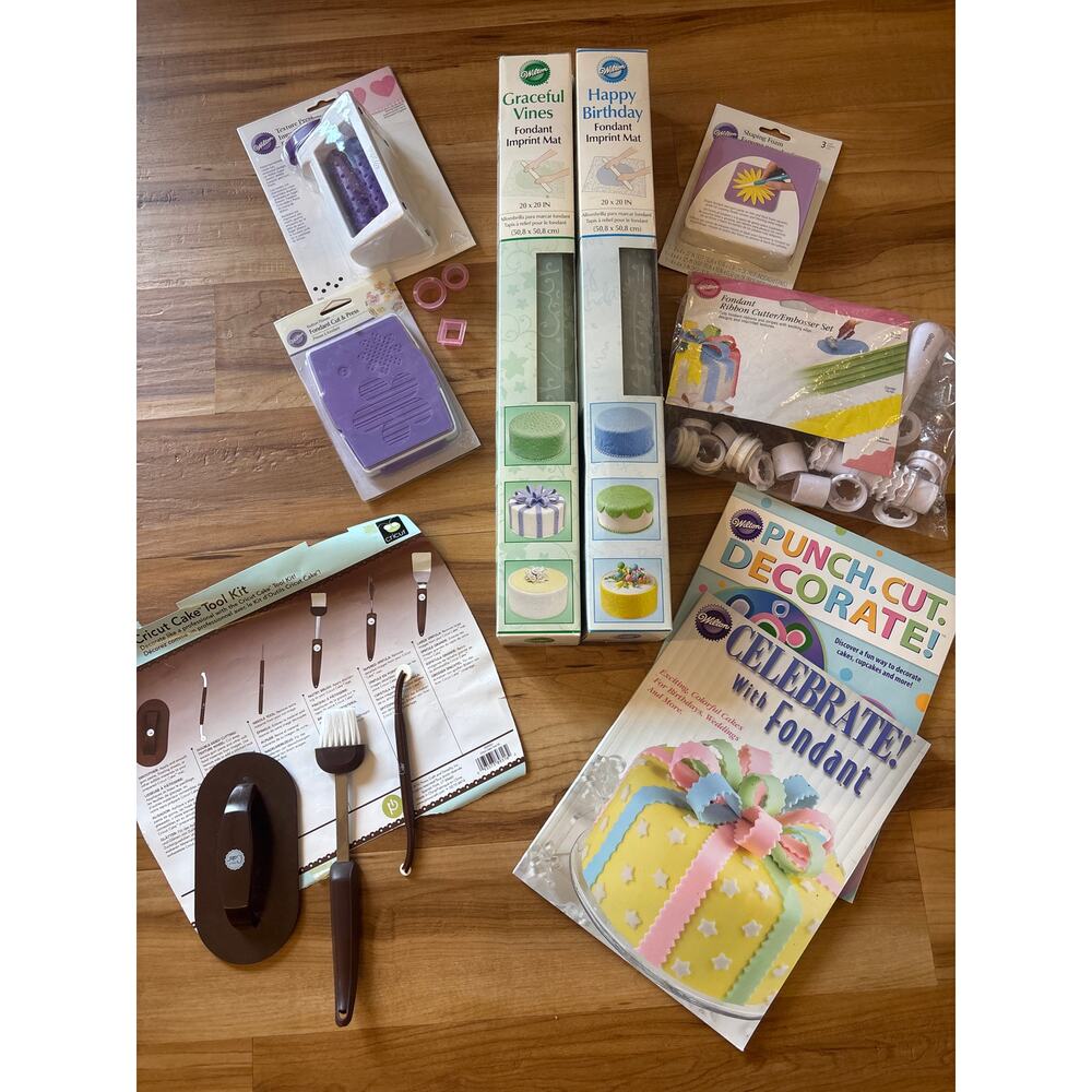 Fondant Cake Decorating Lot Emboss Cut Press Books